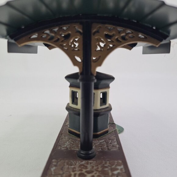 Department 56 Heritage Village "Victoria Station Train" 5575-1 Accessory Vntg - Picture 8 of 11